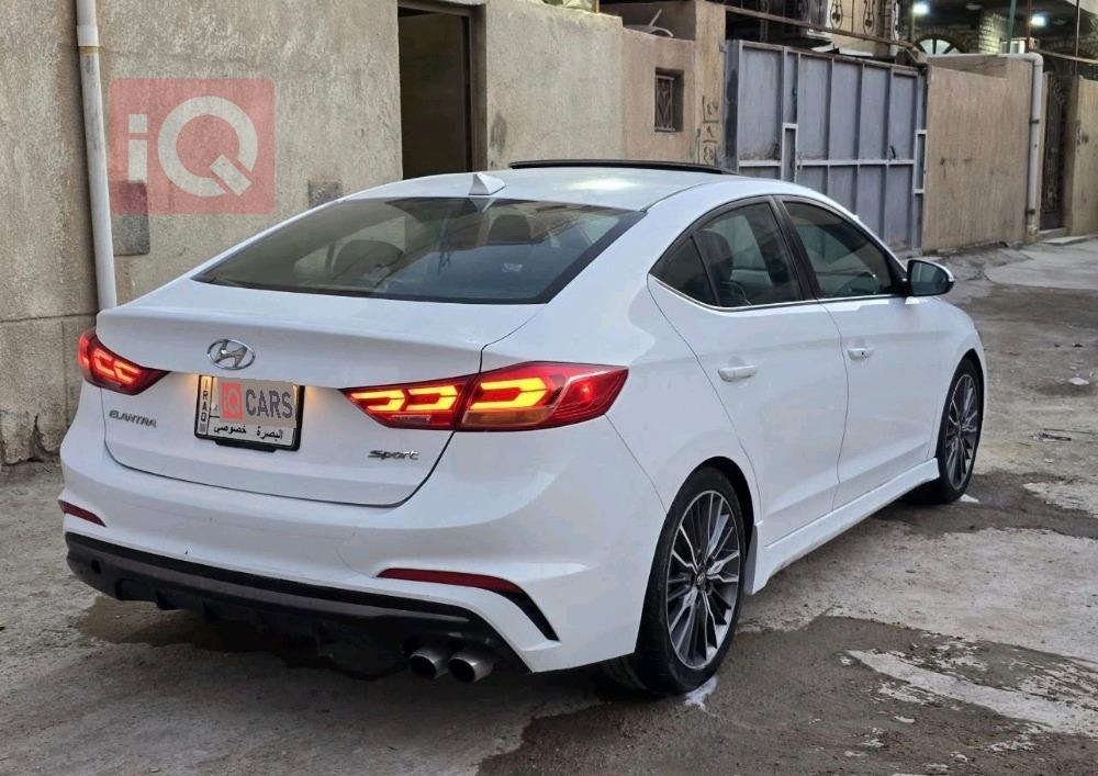 هيونداي النترا